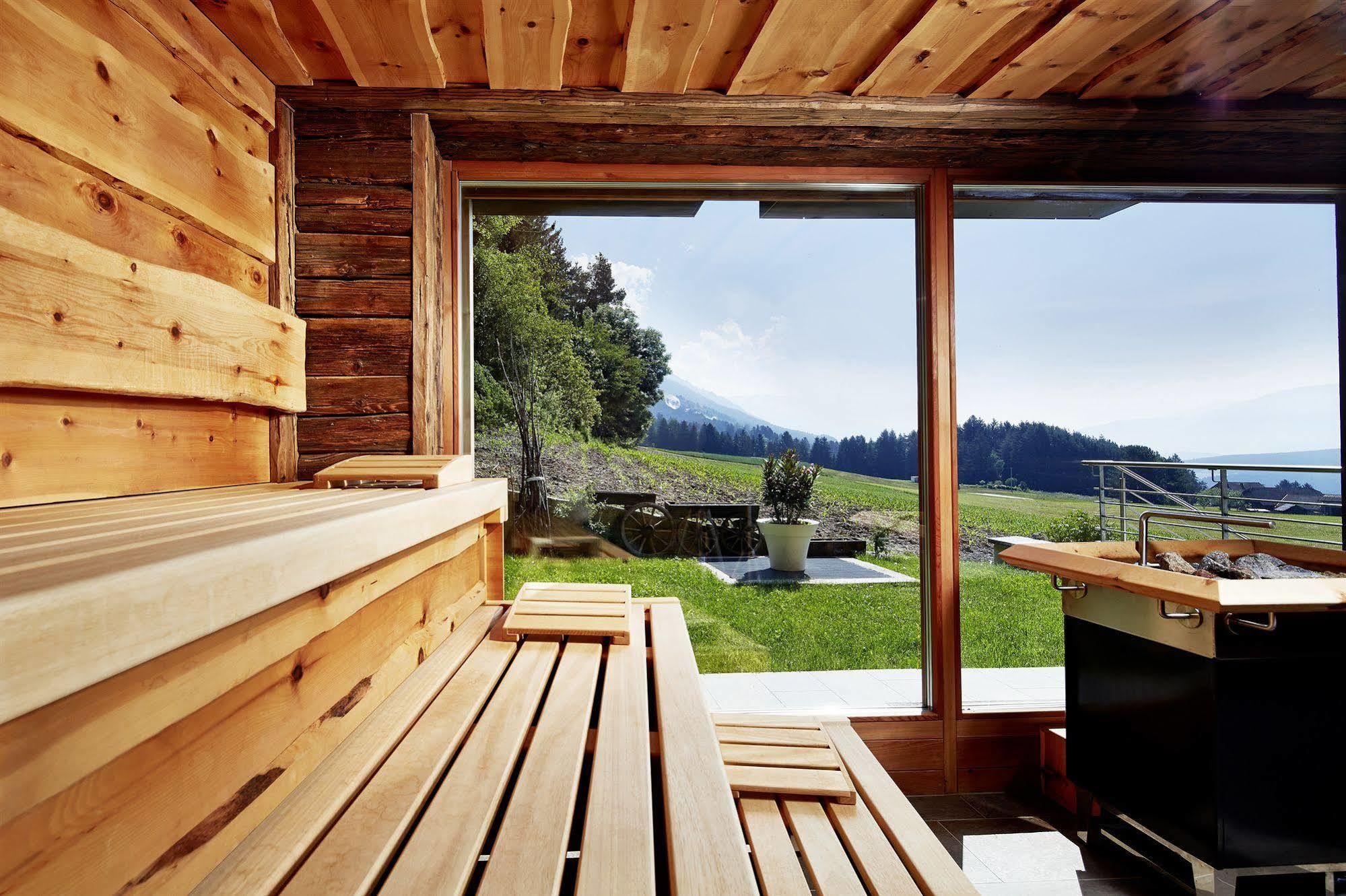 Naturhotel Die Waldruhe Chienes